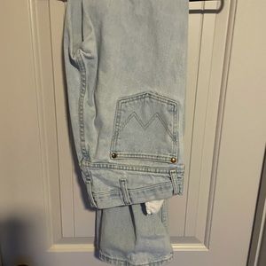 Whitewash wrangler jeans